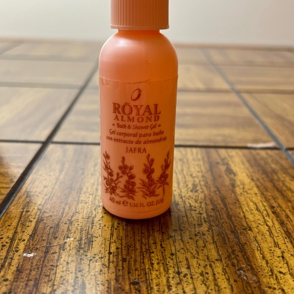 Jaffa Royal Travel Size set of 4. - 3/20 - Picture 7 of 8